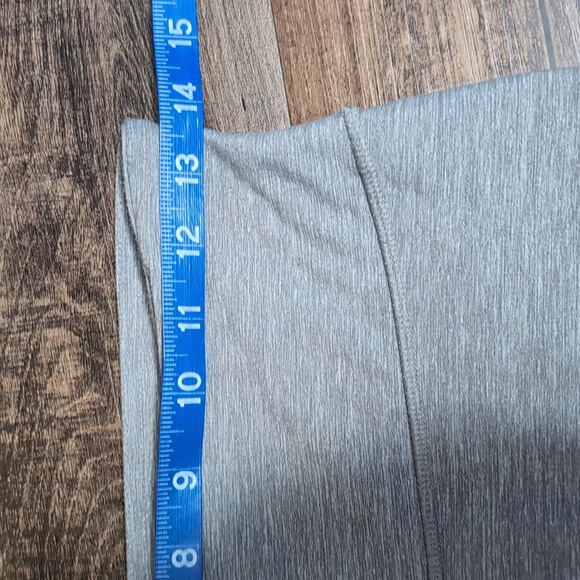 Lululemon Align leggings Size 6 In Light Heathered Gray 30" Inseam - Picture 6 of 8